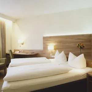 3* Hotell Jedermann