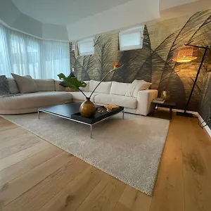 Apartment Luxurioeses Loft Mit Grosser Sonnenterrasse & Sauna, Munich