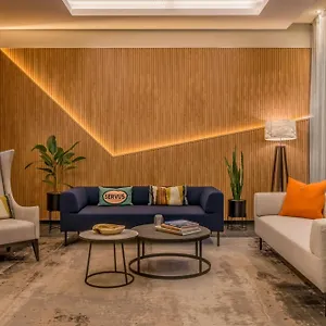 Szálloda Courtyard By Marriott Center, München