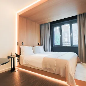 Hotel Bob W Muenchner Freiheit, Munich