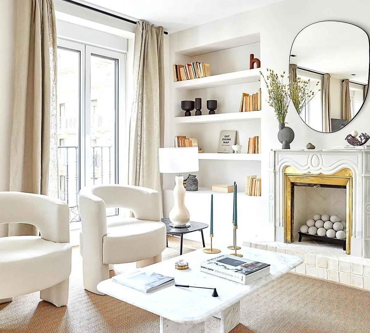 4-Bedrooms Munich Apartment
